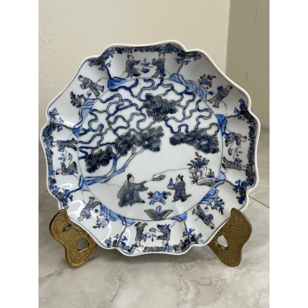 acf decorated in hong kong blue and black plate rose medallion 6"